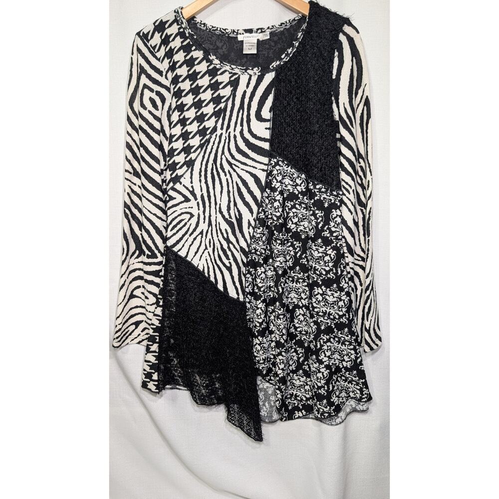 Feratelli Patchwork Print Tunic Top M Black White Asymmetrical‎ Hem Artsy Boho